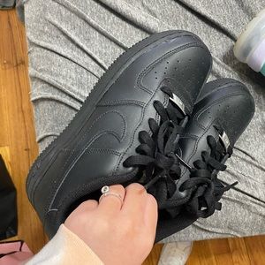 Women’s Nike sneakers